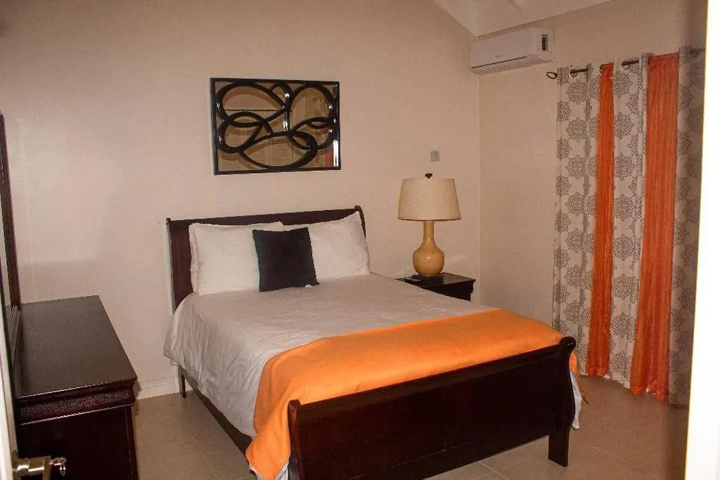 Richmond Estate Vacation Stay Ocho Rios Holiday home